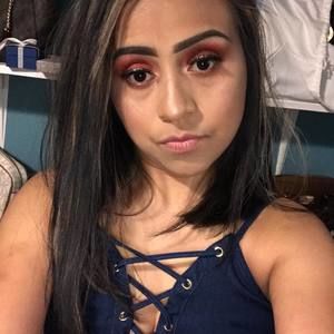 Meet your Posher, Mayra